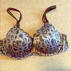 Victoria’s Secret Very Sexy Push-up bra, size 34B